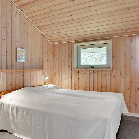 Prázdninový dům Nanne - 1km From The Sea By Interhome *