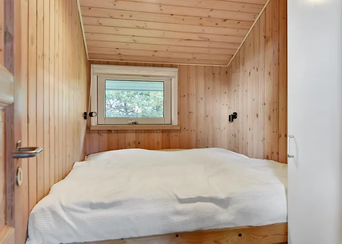 Nanne - 1km From The Sea By Interhome